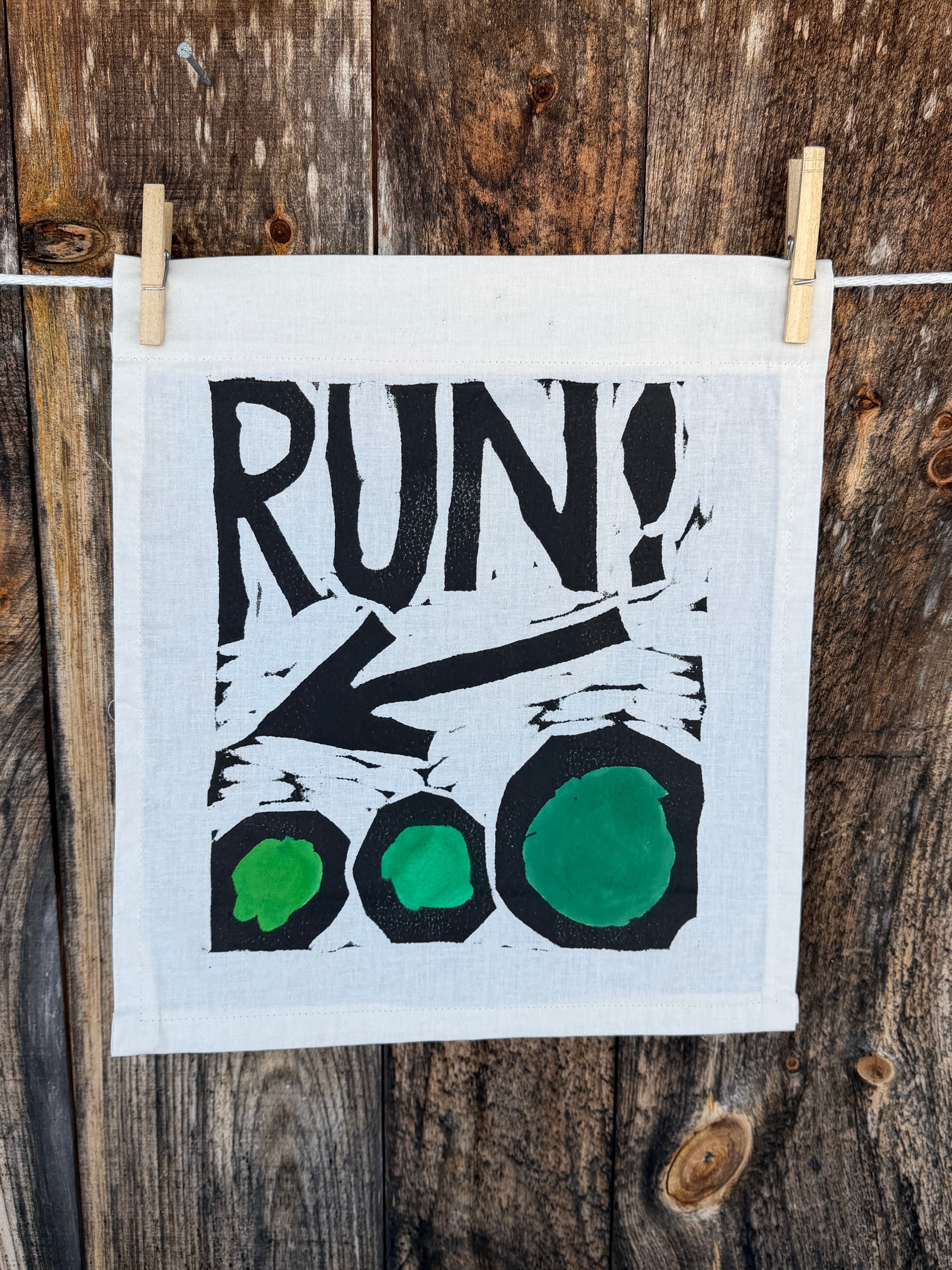 Run! Arrow – Bread + Puppet Press