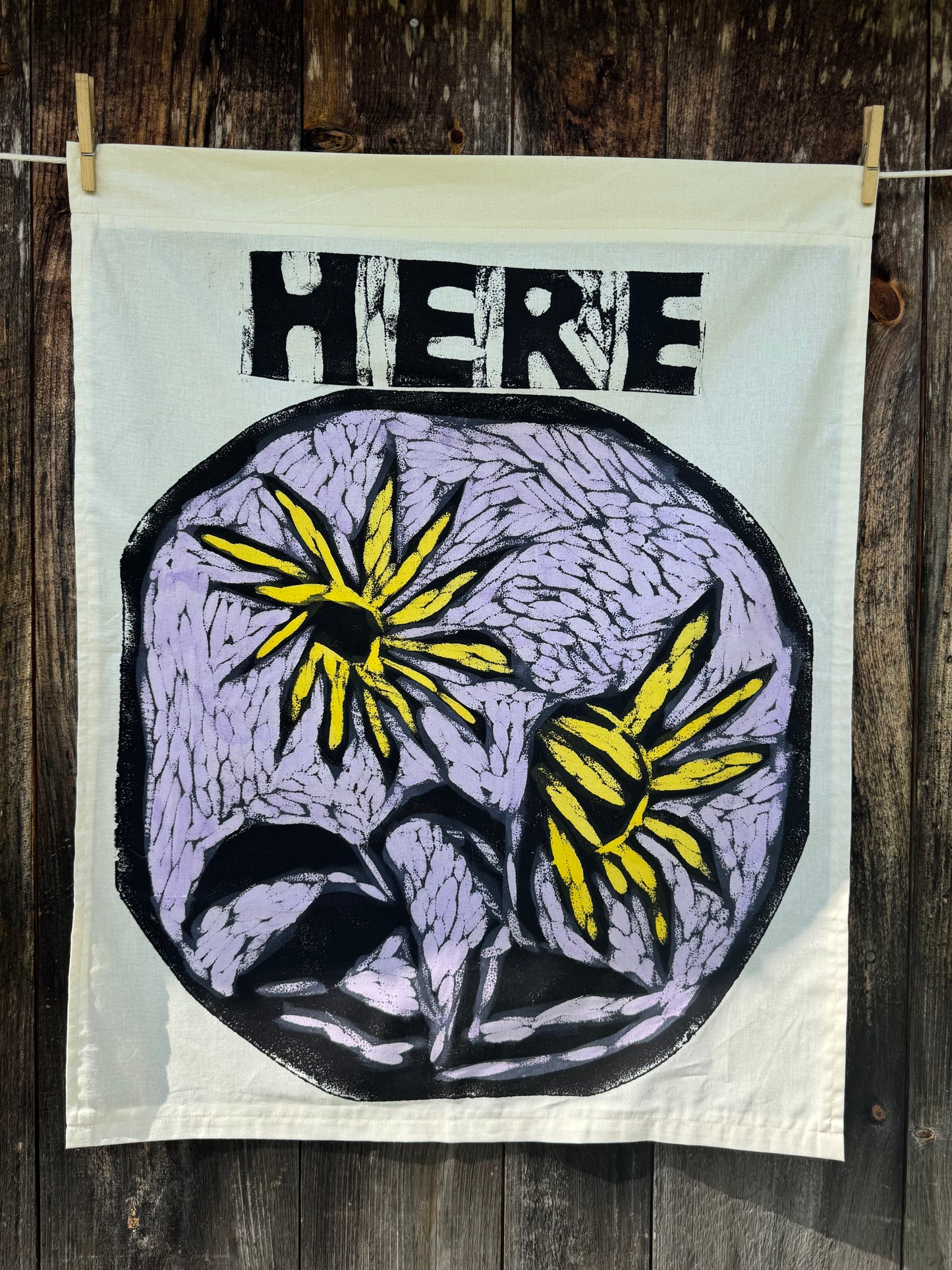 Here Sunflower