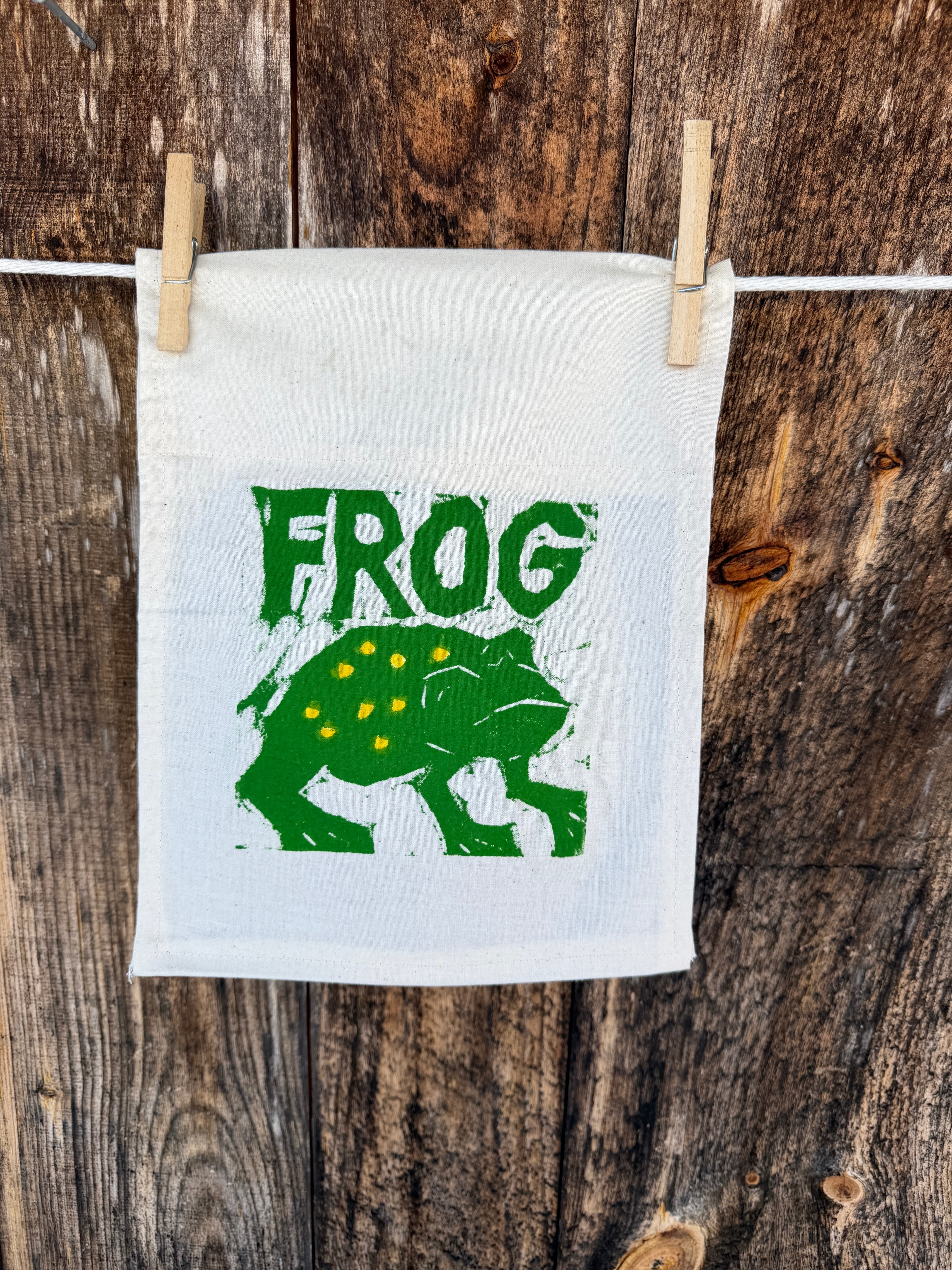 Frog – Bread + Puppet Press